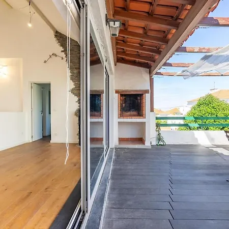Serene 4Br Family Home By River Appartement Lisboa
